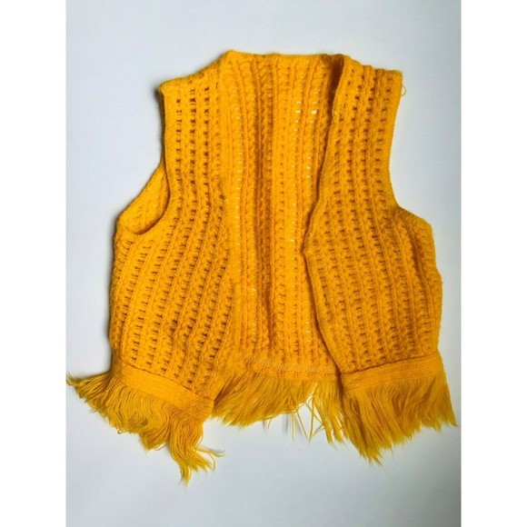 Baby Girl's Size 9M 6-9 Months 3 Pc Orange Cardigan, Berry Top, Carter's Shorts - Picture 3 of 9